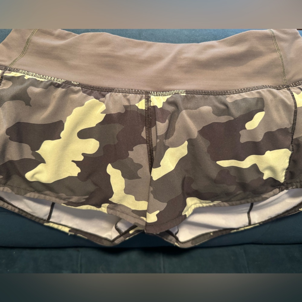 Bundle of 5 Lululemon “Speed Up” 2.5” shorts - Picture 7 of 16